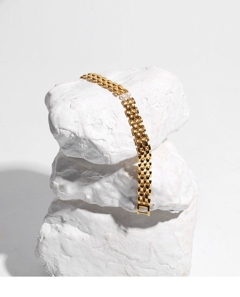 ALODIA WATCHBAND BRACELET IN BRASS WITH 18K GOLD FINISH AND BAR0QUE PEARLS
