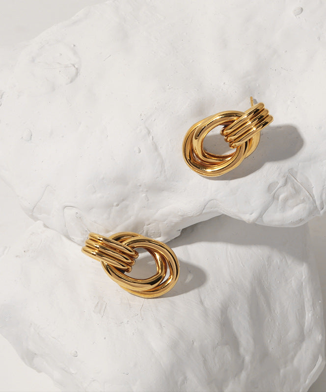 ALODIA SCULPTURE ELEGANT EARRING IN BRASS WITH 18K GOLD FINISH