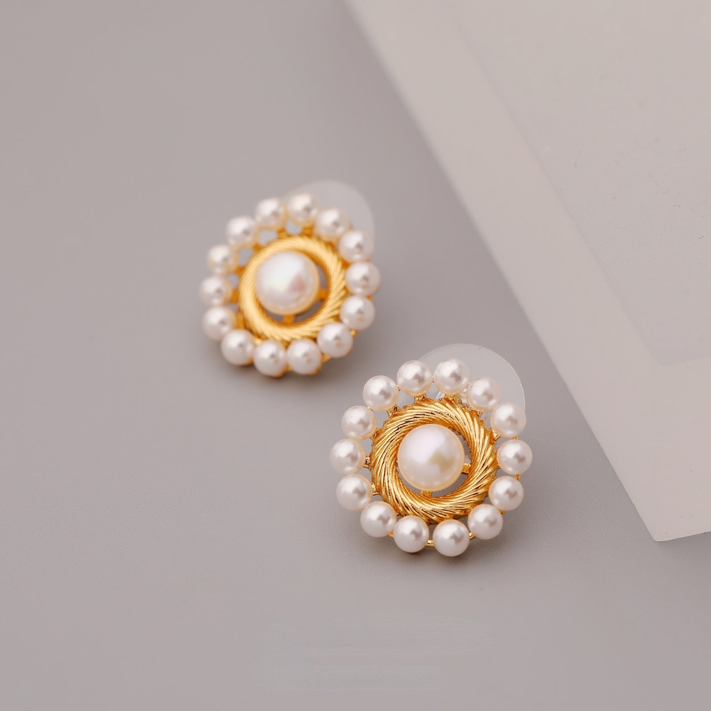 ALODIA SUN FLOWER EARRING IN BRASS WITH 18K GOLD FINISH AND PEARLS