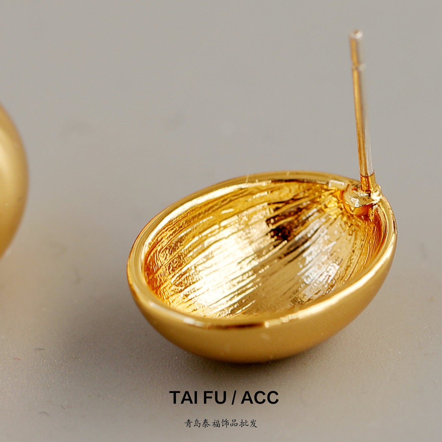ALODIA SMALL SUGAR BEAN EARRING IN BRASS WITH 18K GOLD FINISH