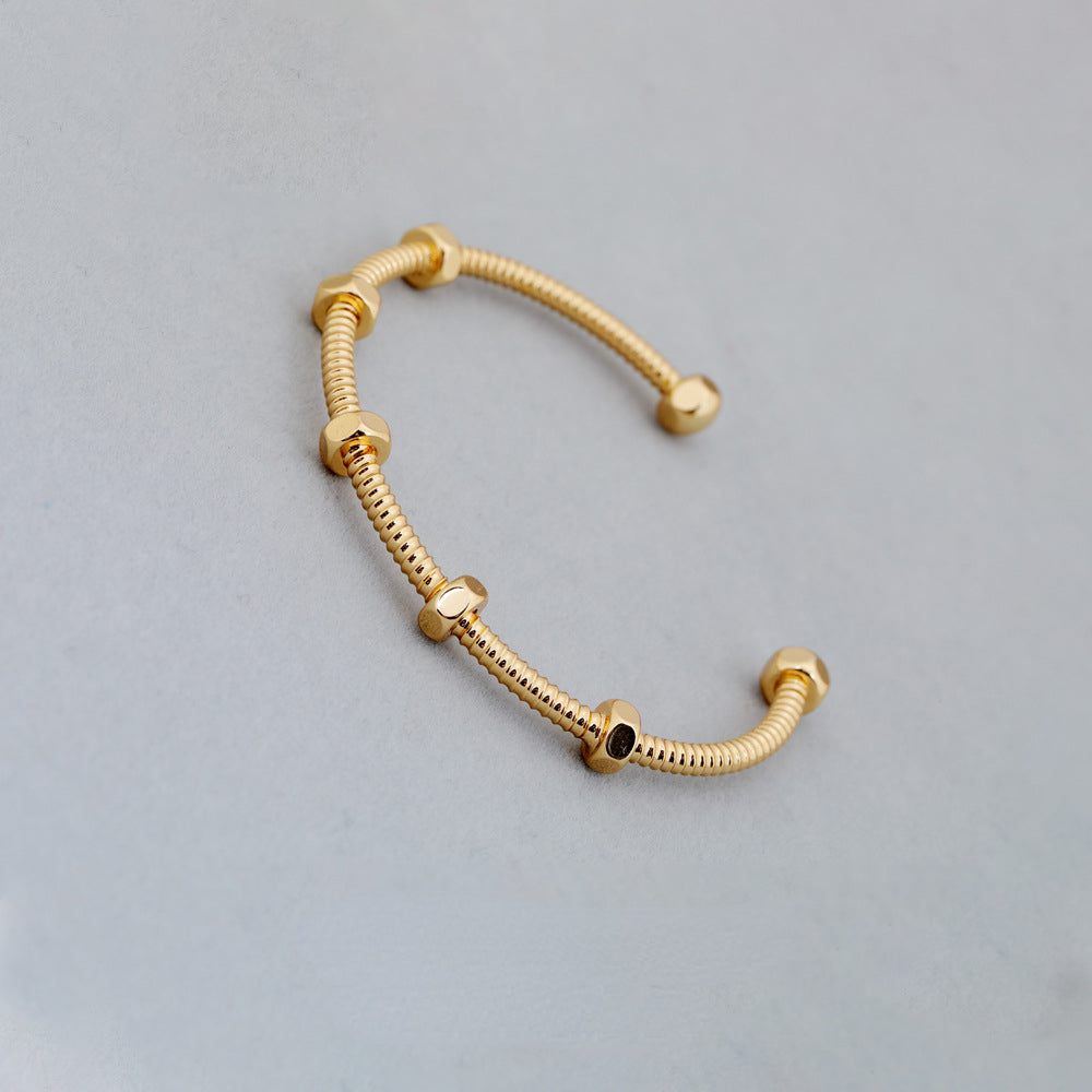 ALODIA  BRACELET IN BRASS WITH 18K GOLD FINISH ADJUSTABLE