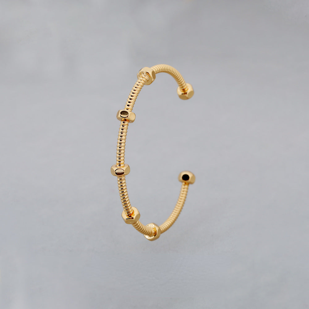 ALODIA  BRACELET IN BRASS WITH 18K GOLD FINISH ADJUSTABLE