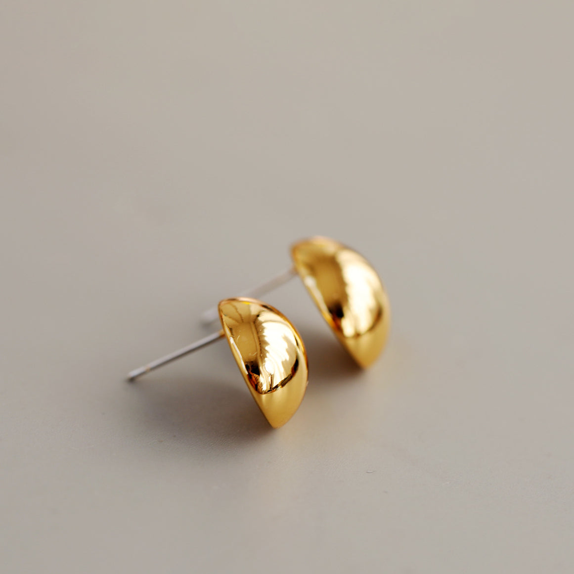 ALODIA  SMALL SUGAR BEAN EARRING IN BRASS WITH 18K GOLD FINISH 