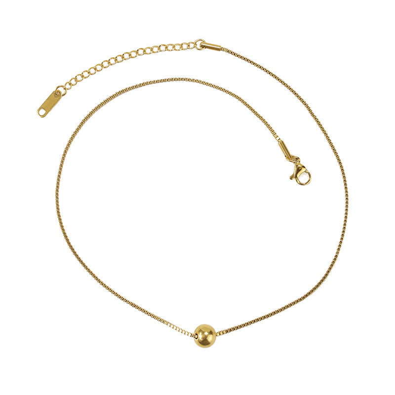 ALODIA  LUCKY NECKLACE IN BRASS WITH 18K GOLD FINISH 