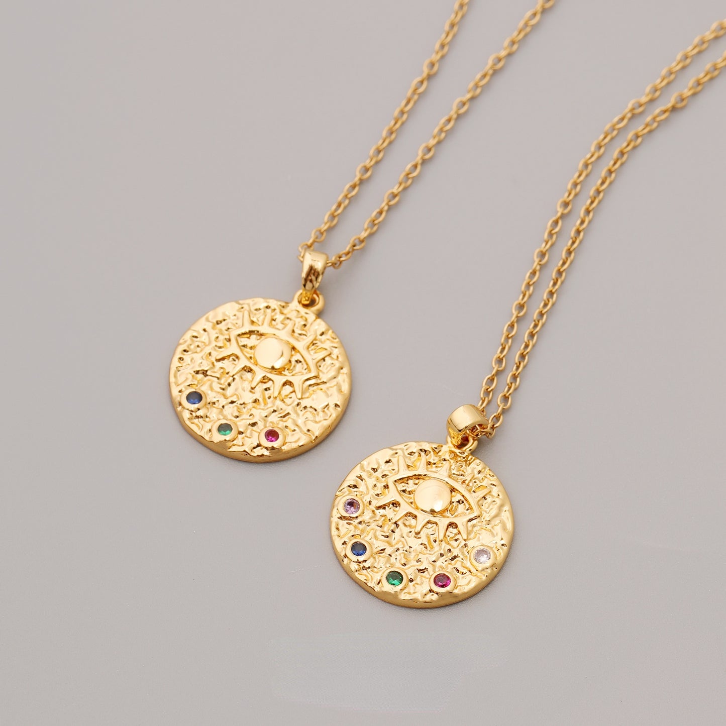 ALODIA  NECKLACE IN BRASS WITH 18K GOLD FINISH AND ZIRCON