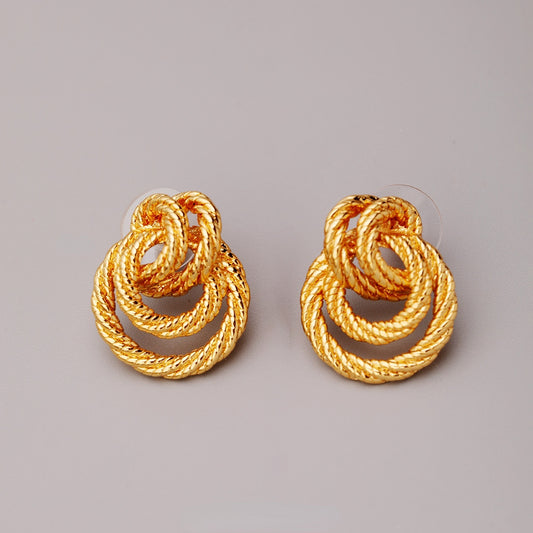 ALODIA  WOVEN EARRING IN BRASS WITH 18K GOLD FINISH 