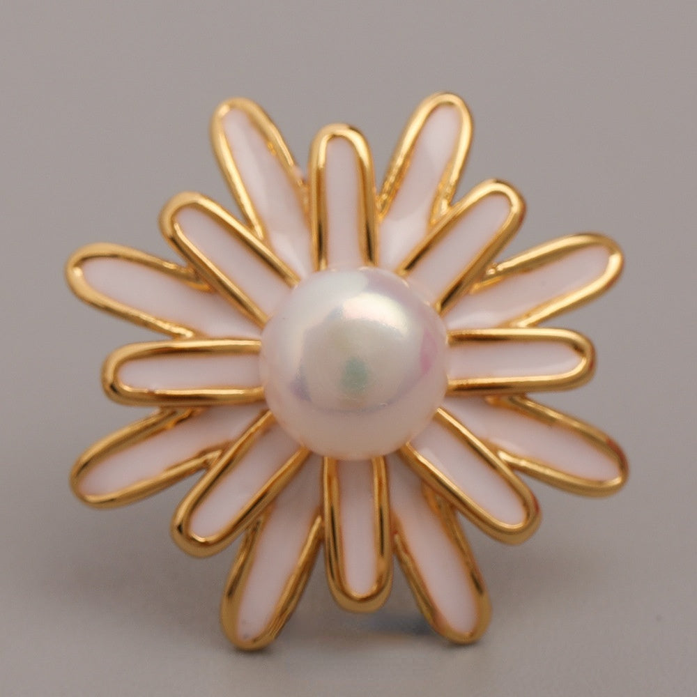 ALODIA  DAISY EARRING IN BRASS WITH 18K GOLD FINISH AND ENAMEL AND BAR0QUE PEARLS 