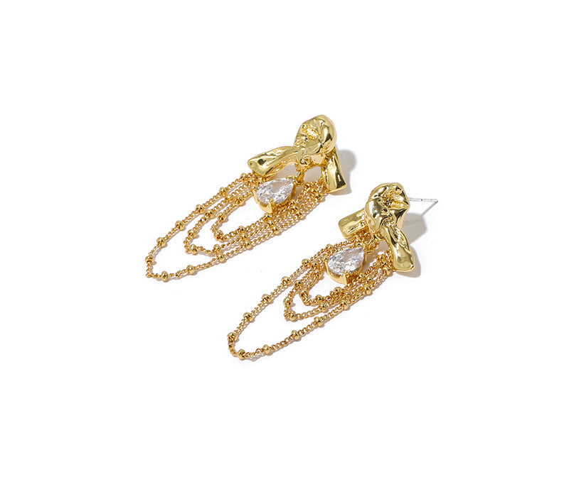 EARRING TASSEL IN BRASS WITH 18K GOLD FINISH AND ZIRCON 