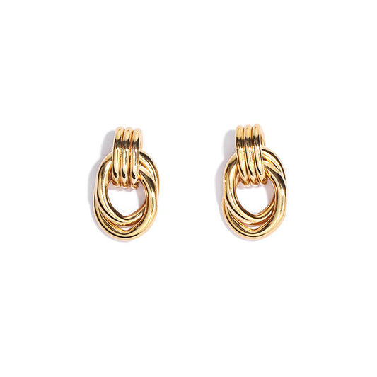 ALODIA SCULPTURE ELEGANT EARRING IN BRASS WITH 18K GOLD FINISH