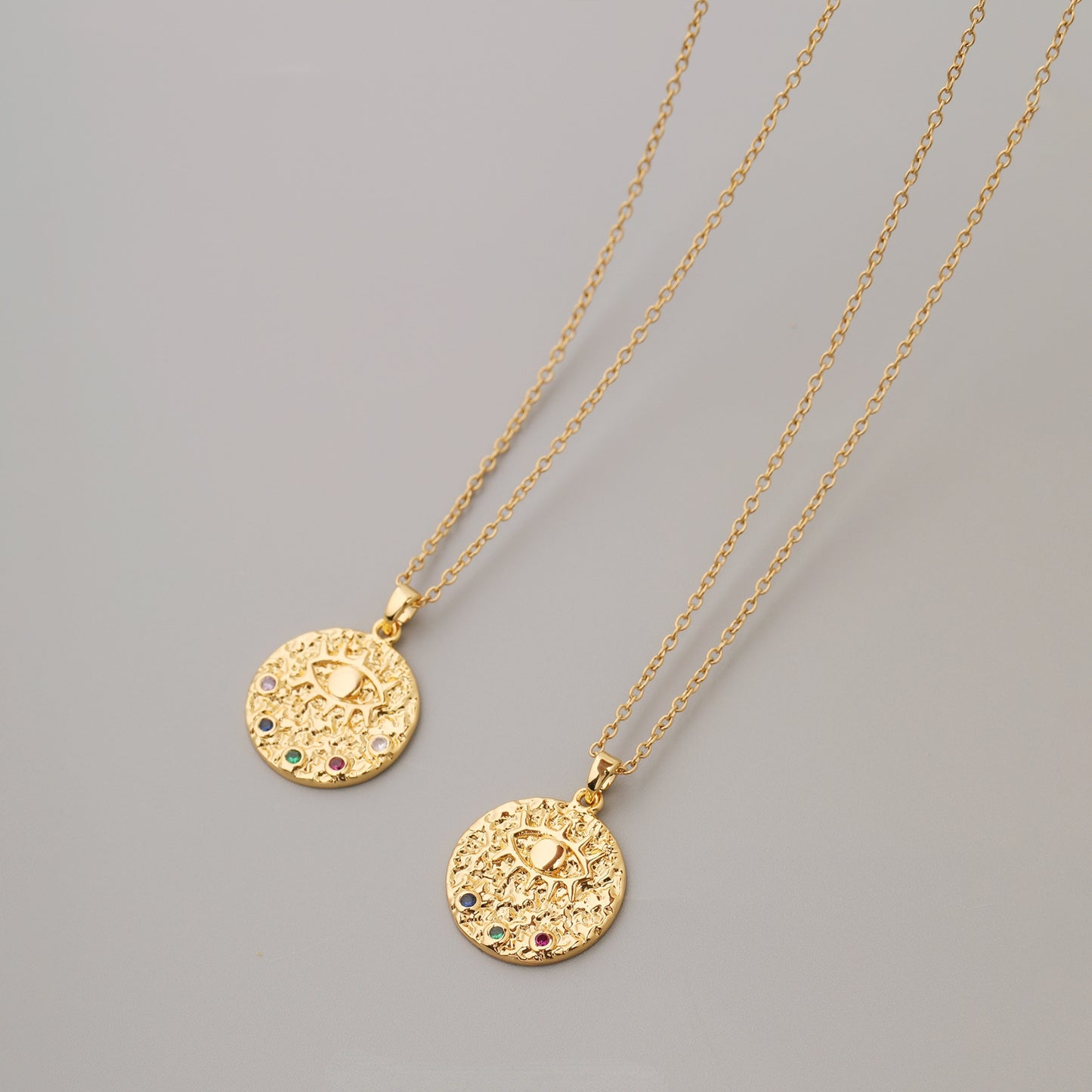 ALODIA  NECKLACE IN BRASS WITH 18K GOLD FINISH AND ZIRCON