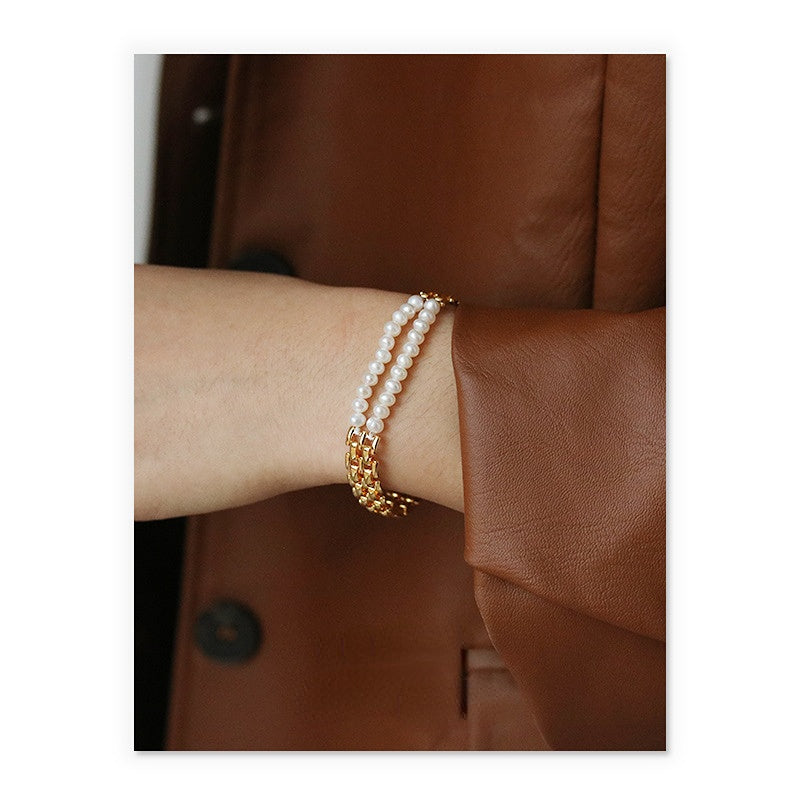 ALODIA  WATCHBAND BRACELET IN BRASS WITH 18K GOLD FINISH AND  BAR0QUE PEARLS