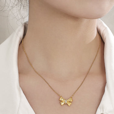 ALODIA NECKLACE IN BRASS WITH 18K GOLD FINISH AND ZIRCON